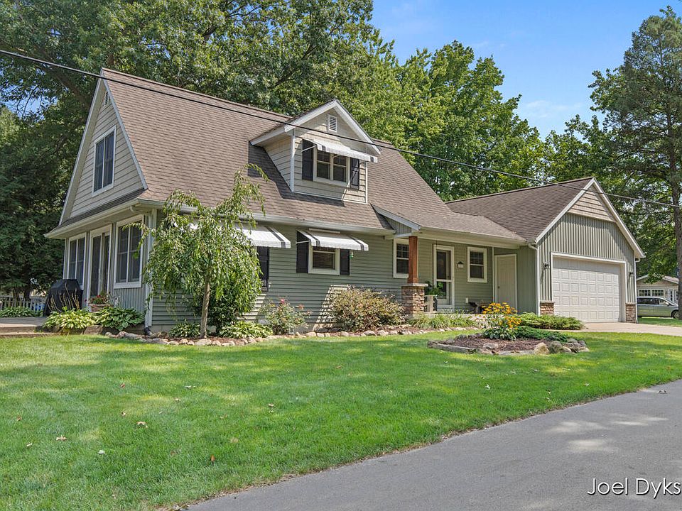 1st image of 11871 Windward Ln