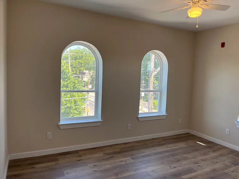 4900 Kingsessing Ave #3 — Photo 6