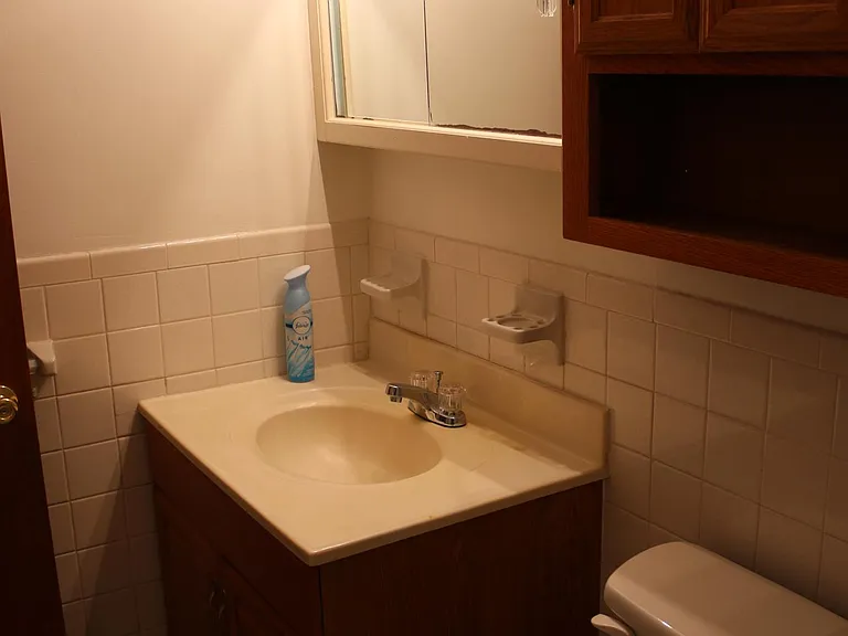 Full Bath