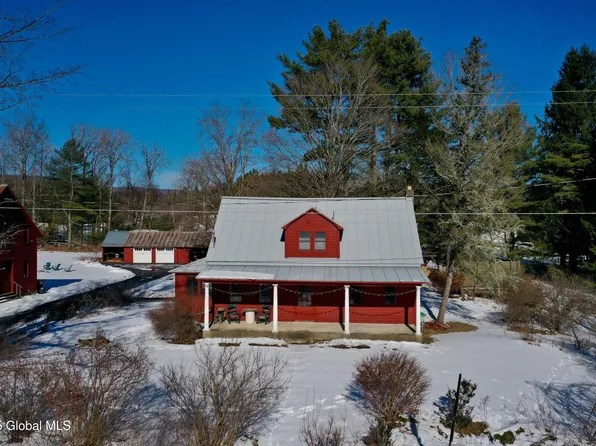 81 Plank Road, Porter Corners, NY 12859