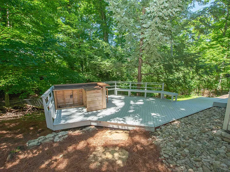 973 Hollow Creek Dr — Photo 33