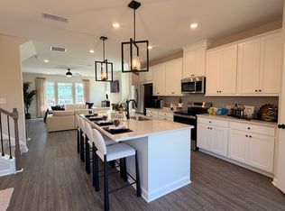 2729 Dreycott Ln, Lawrenceville, GA 30043