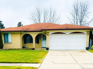 38857 Sumpter Dr, Sterling Heights, MI 48310