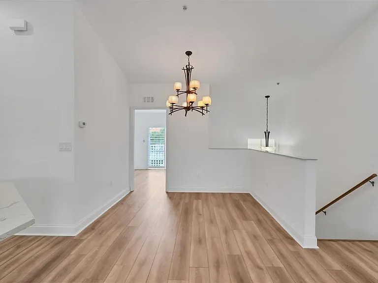 7269 Fountain Palm Cir — Photo 5