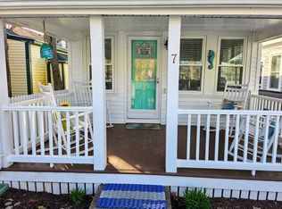 7 Pleasant Ave, Onset, MA 02558