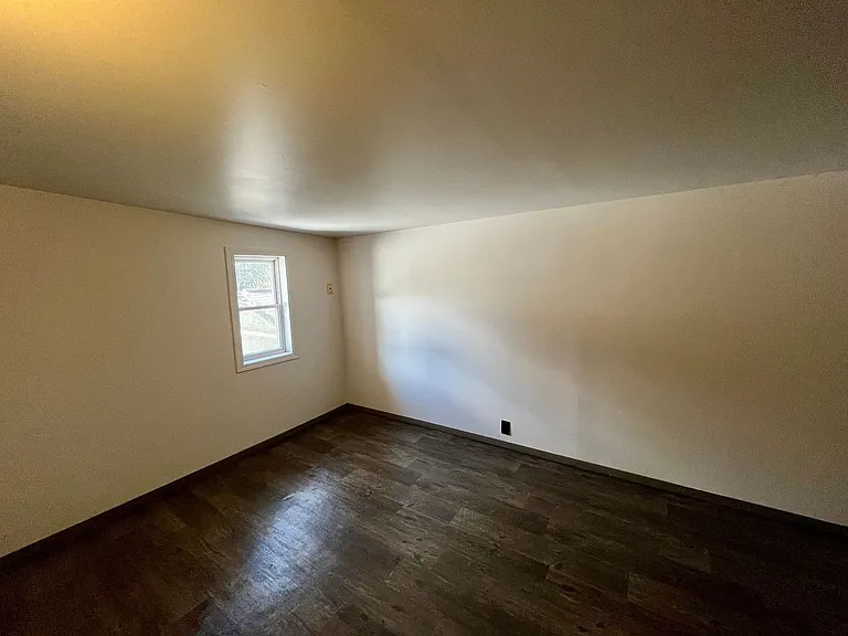 4714 Highway 17 N — Photo 5