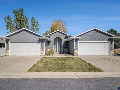1106 E Carra Pl, Sioux Falls, SD, 57108