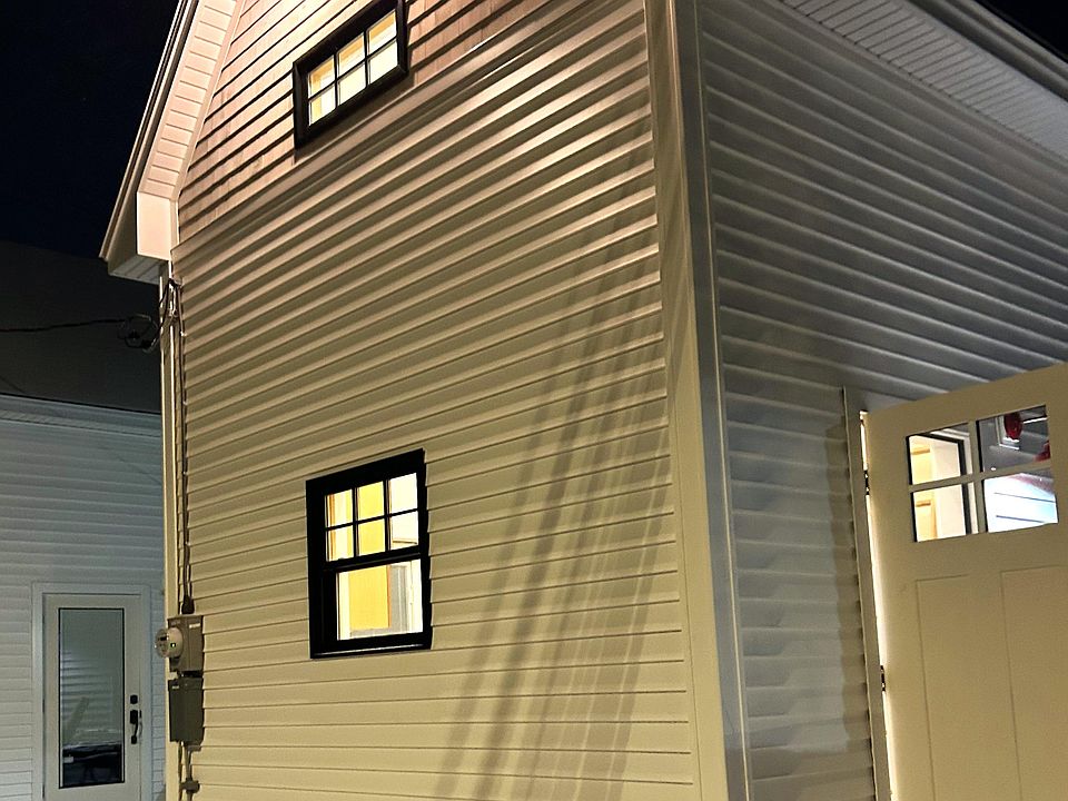 1st image of 102 Saco Ave #A