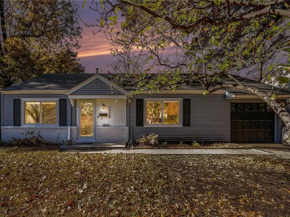 7530 Rainbow Dr, Prairie Village, KS 66208