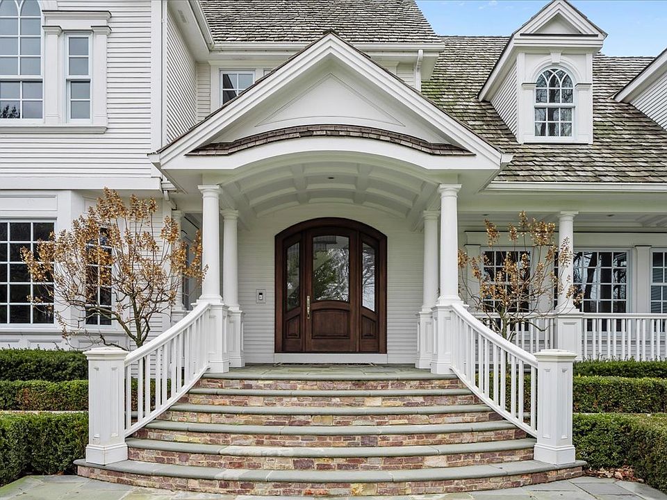 2220 Churchill Cir, Libertyville, IL 60048 | MLS #12586195 | Zillow