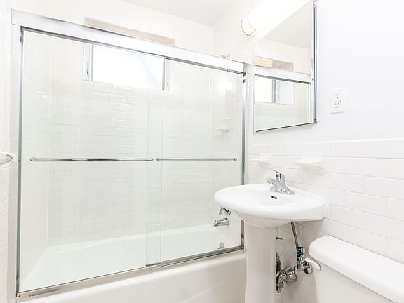 5th image of 20-25 Seagirt Blvd #4G