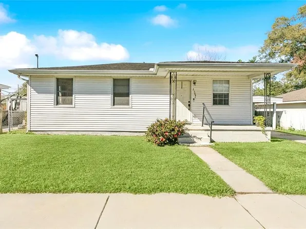 2508 Trio St, Chalmette, LA 70043