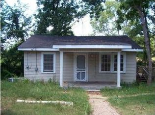 458 Crescent Ln E, Tuscaloosa, AL 35404