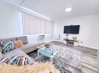 Smartland Shorewood Apartments, Cleveland, OH 44110