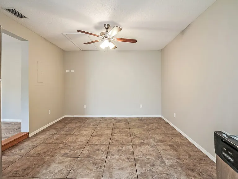 8244 Yolanda Ct — Photo 10