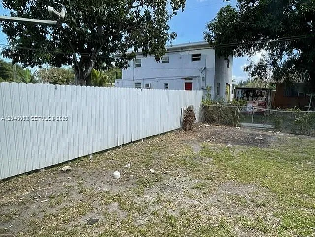 1240 NW 102nd St #1240 — Photo 21