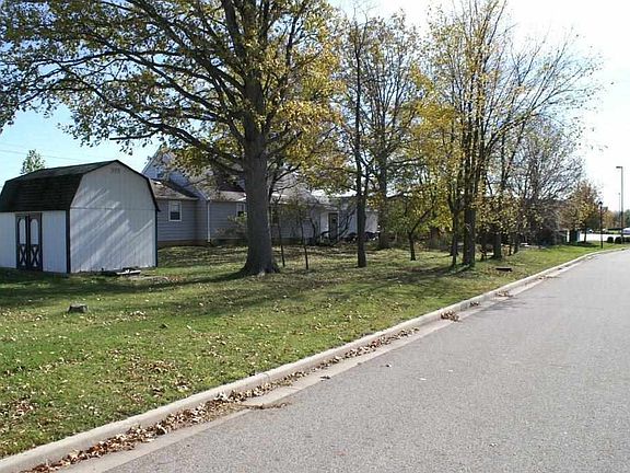 5th image of 10160 Auburn Park Dr