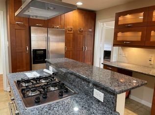 7204 Blacklock Rd, Bethesda, MD 20817