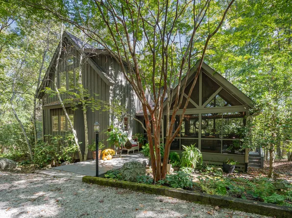 2140 Westlake Ave, Monteagle, TN 37356