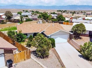 4 Aldea Pl, Los Lunas, NM 87031