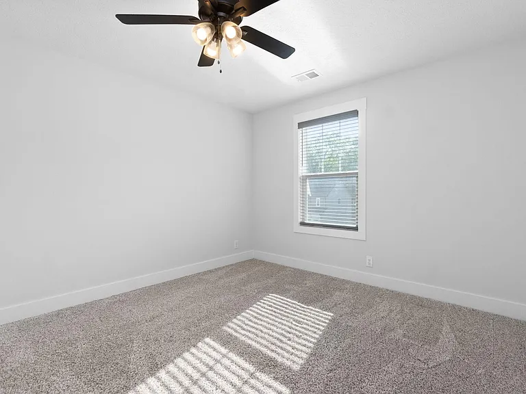 1022 Brightwood Ct — Photo 22
