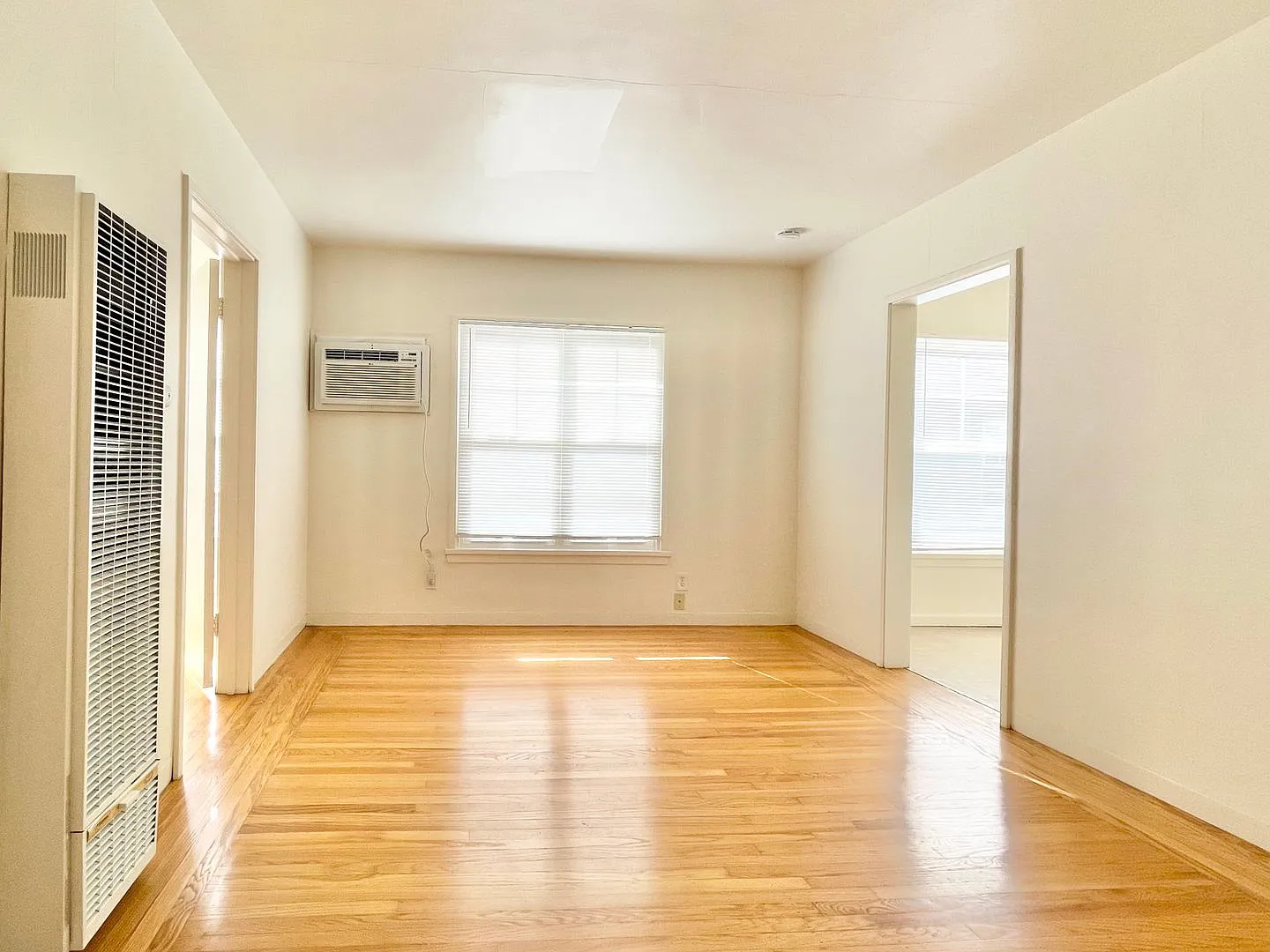 2230 10th Avenue — Photo 3