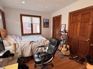 168 Auburn St #B, Cambridge, MA 02139