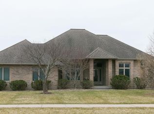 33 Kennedy Pkwy, Iowa City, IA 52246