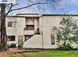 27943 Thornton Ct, Hayward, CA 94544