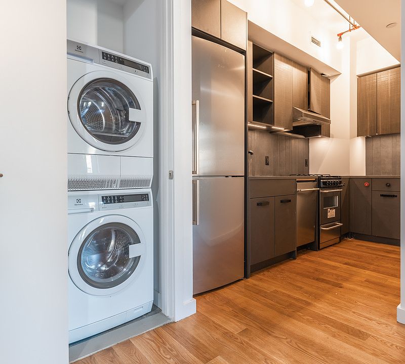 1st image of 54 Noll St Penthouse 2021