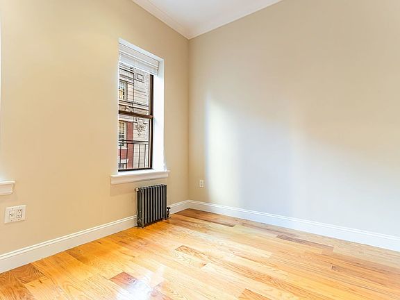 4th image of 420 E 66th St APT 5D