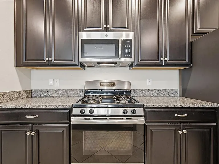 21816 Crest Meadow Dr — Photo 8
