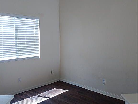 5th image of 7624 Vista Hills Dr