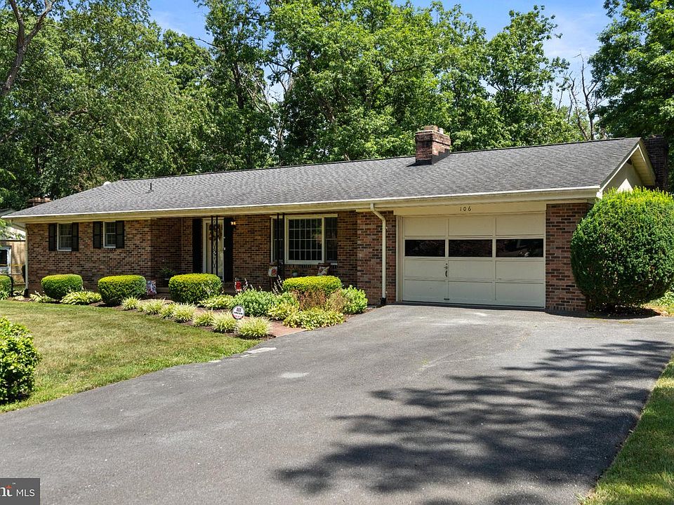 1st image of 106 Hickory Hill Dr