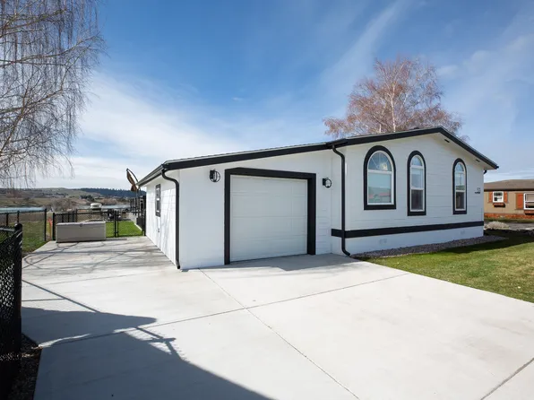 9 Regatta Rd #53, Polson, MT 59860