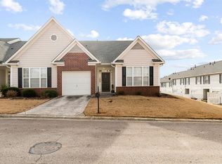 6314 Shoreview Cir, Flowery Branch, GA 30542