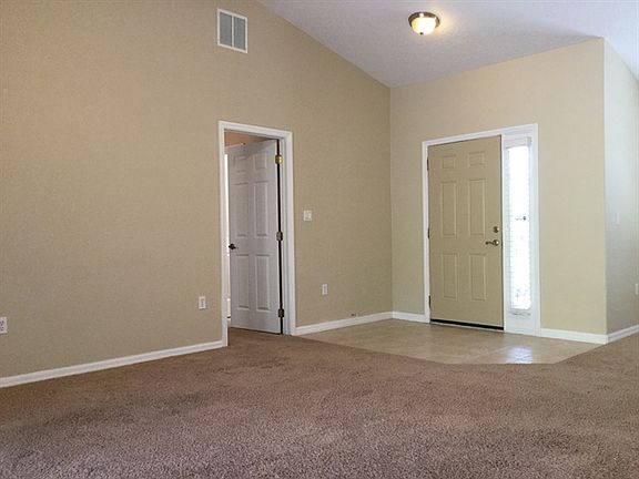 2nd image of 13025 Baybrook Ln