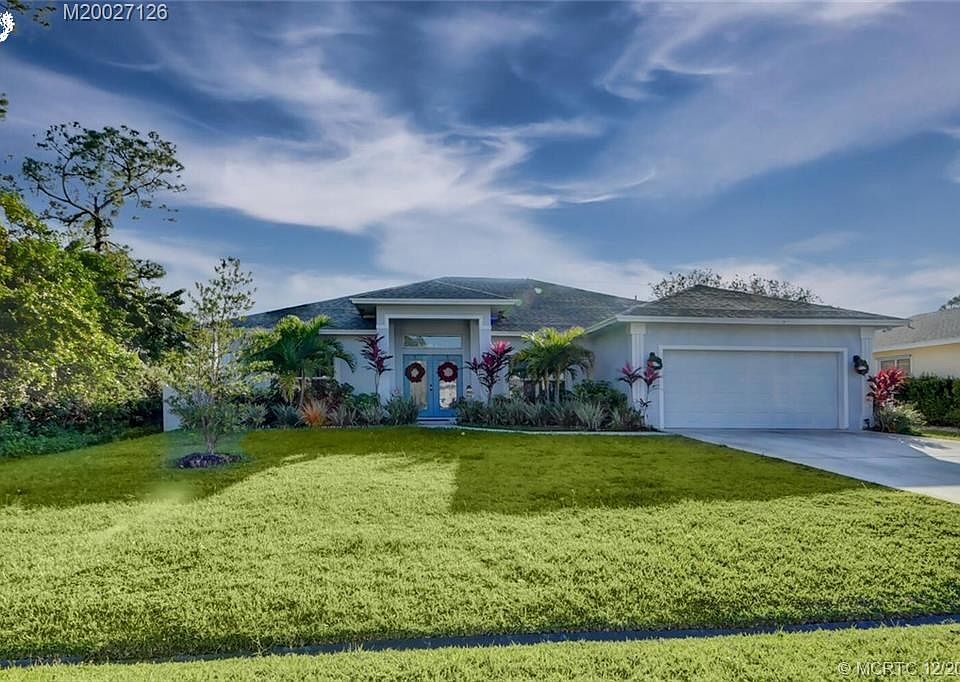 1st image of 2262 SW Abalon Cir