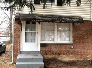 1467 E 250th St, Euclid, OH 44117