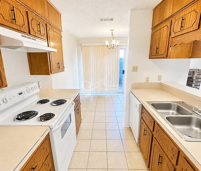 3009 Lake Rd #B — Photo 5