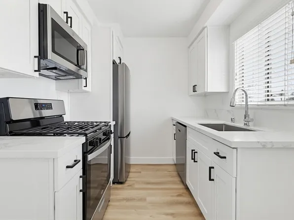 6629 S Crenshaw Blvd #15, Los Angeles, CA 90043