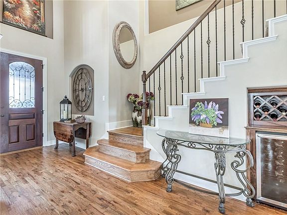 3rd image of 15413 Mount Evans Dr