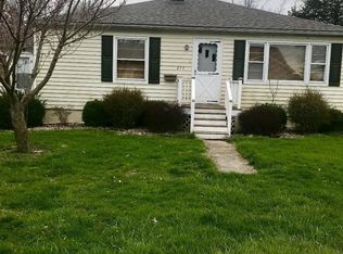 217 Hazel St, Troy, IL 62294