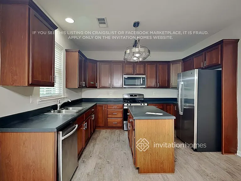 4517 Creekside Cv — Photo 10