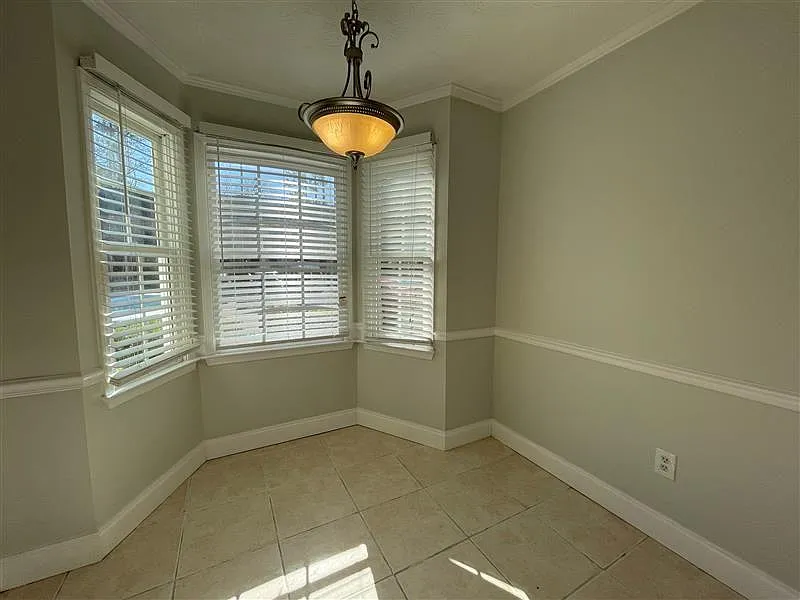 Building Photo - 2930 Governors Ct