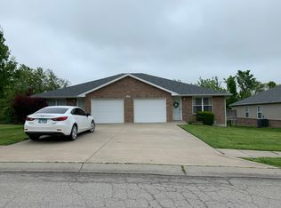 2 bed, 2.0 bath, $900, Warrensburg, MO 64093