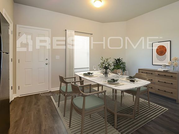 3rd image of 1060 Brookhaven Dr