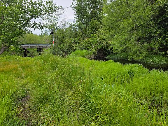 4th image of 1584 Adamsville Rd N