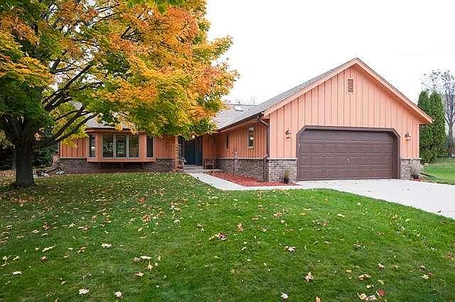 1st image of 512 Briarwood Ln