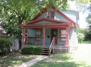 4935 Walnut St, Kansas City, MO 64112